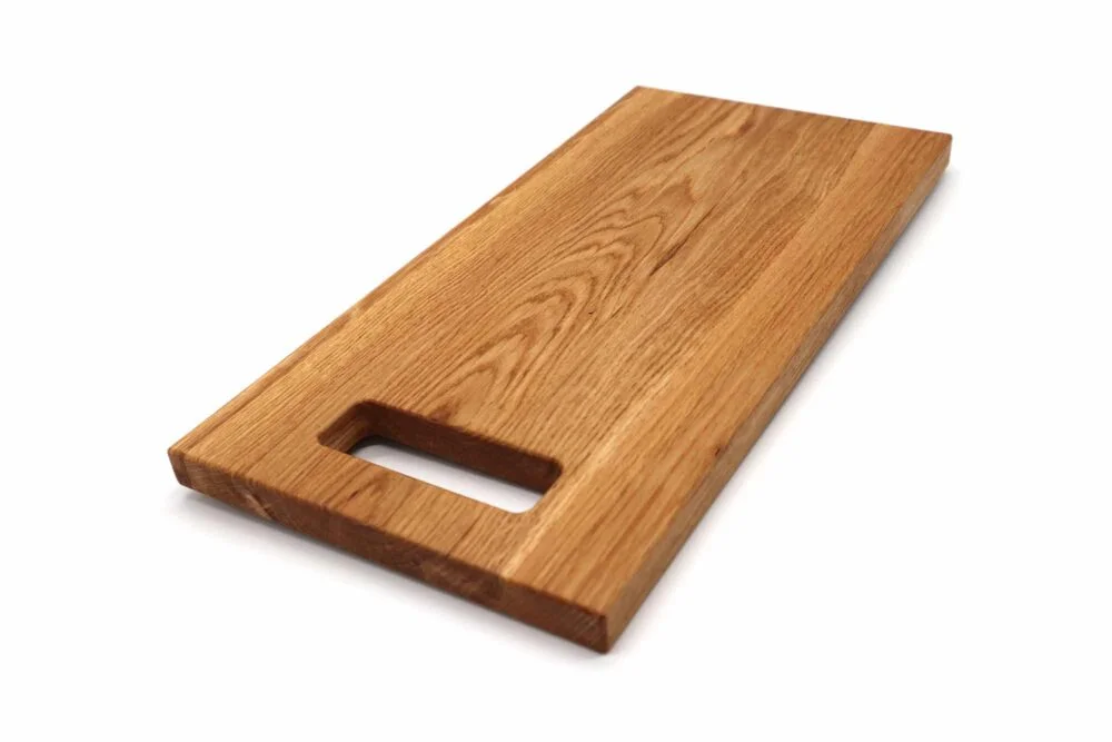 Kleine eiken borrelplank met handvat